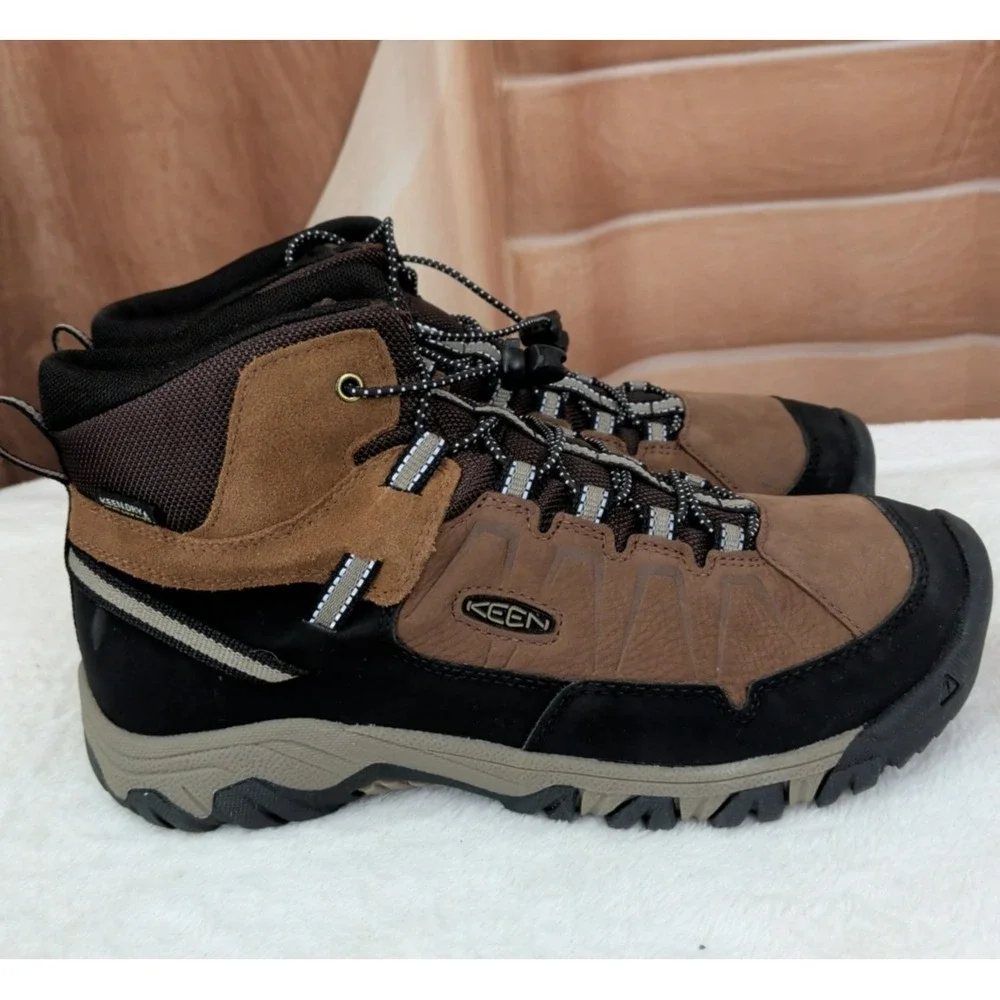Keen Outdoor Big Kid Targhee IV Mid Boots
